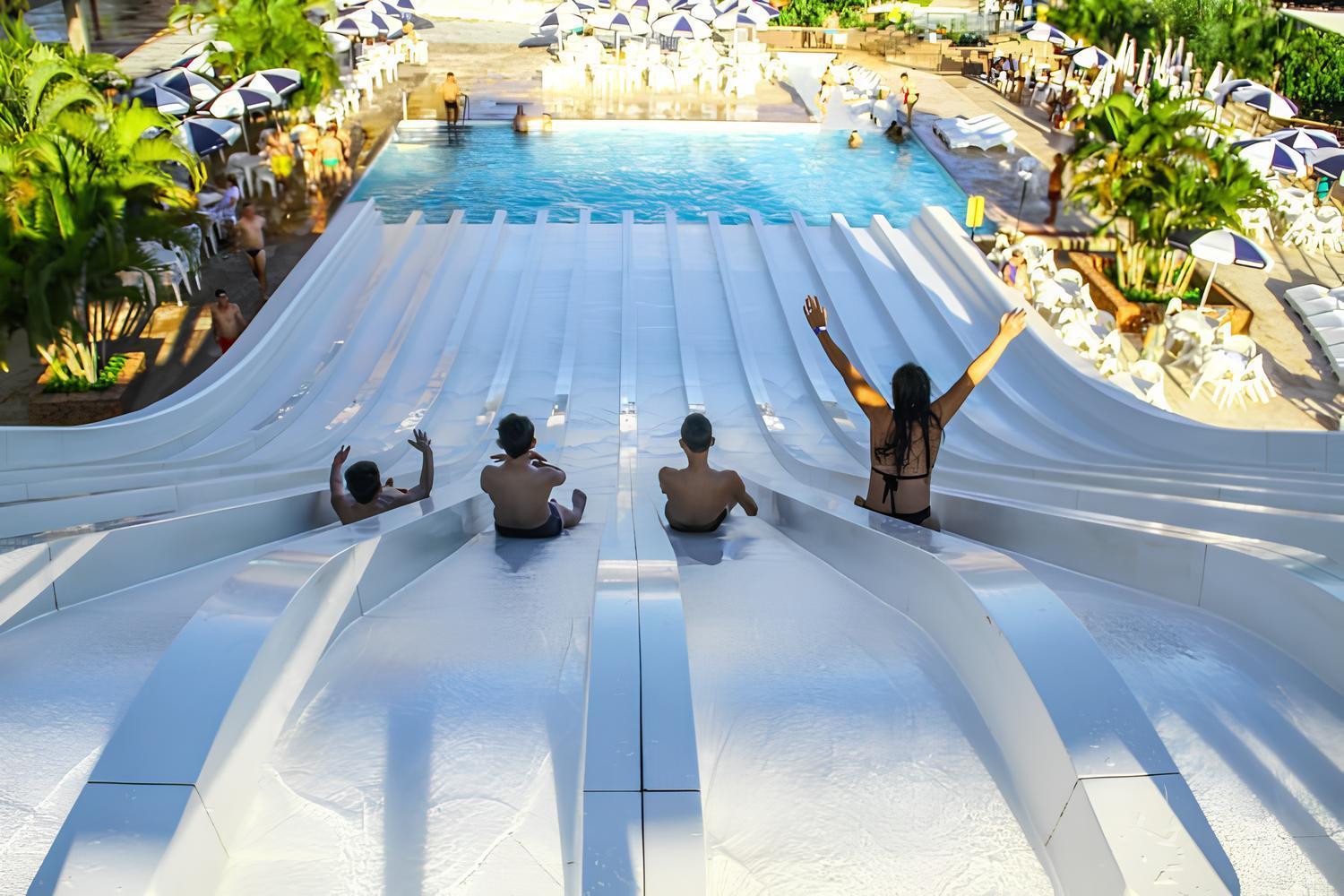 Piazza Diroma Com Acesso Ao Acqua Park Apartment Caldas Novas Luaran gambar